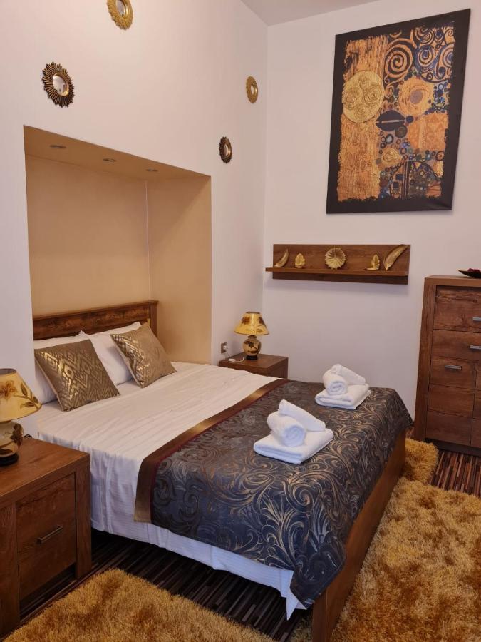 City Home Bucarest Extérieur photo