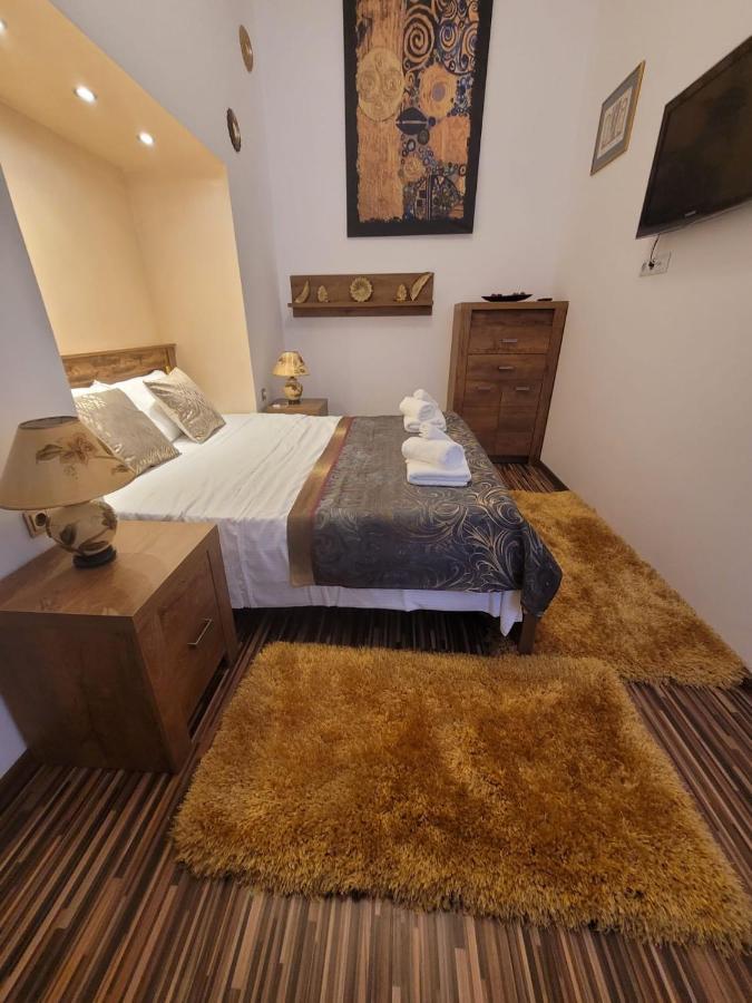 City Home Bucarest Extérieur photo